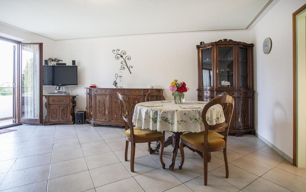 Cademia Two-bedroom Apartment 2