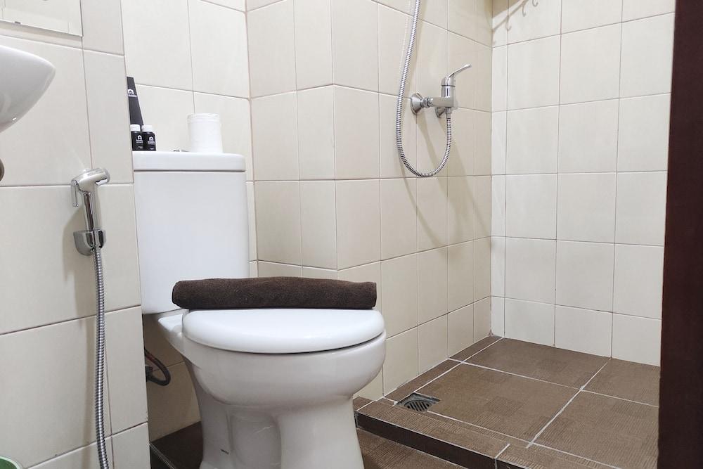 Simply Homey Studio at Vida View Apartment