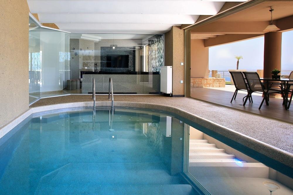 Villa Yiorgos Heated Pool Seaview