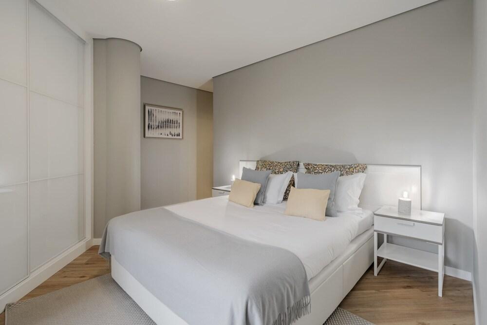 In the Heart of Funchal - The Mountain Apartment