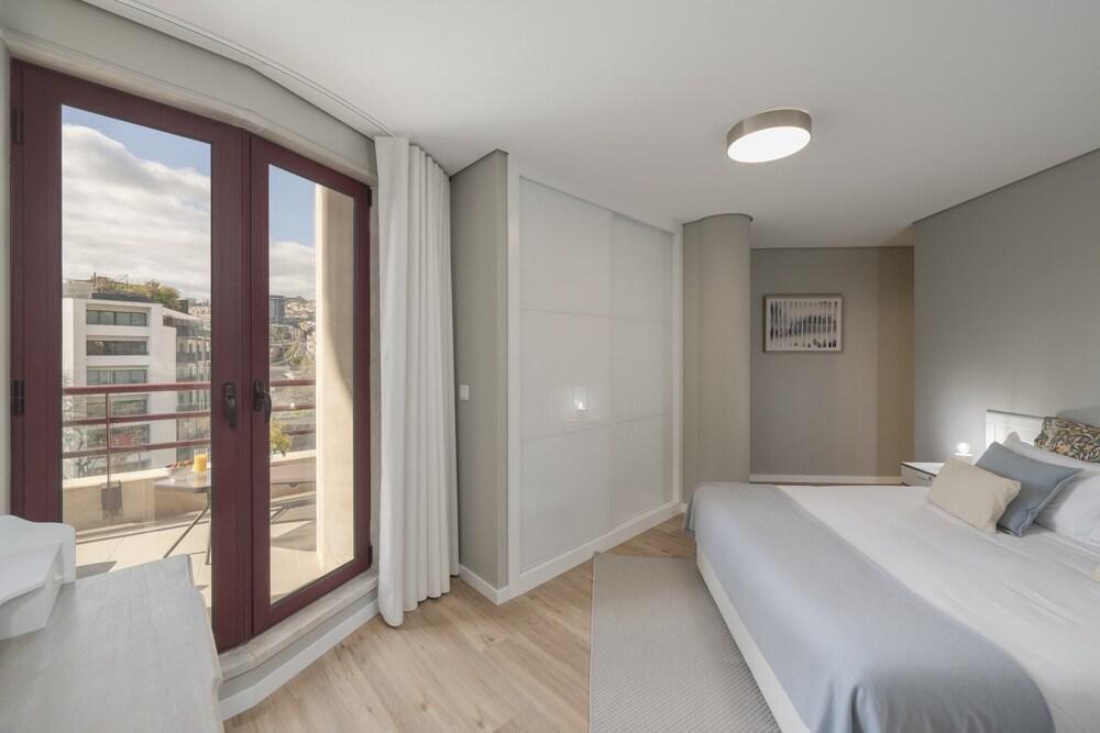 In the Heart of Funchal - The Mountain Apartment