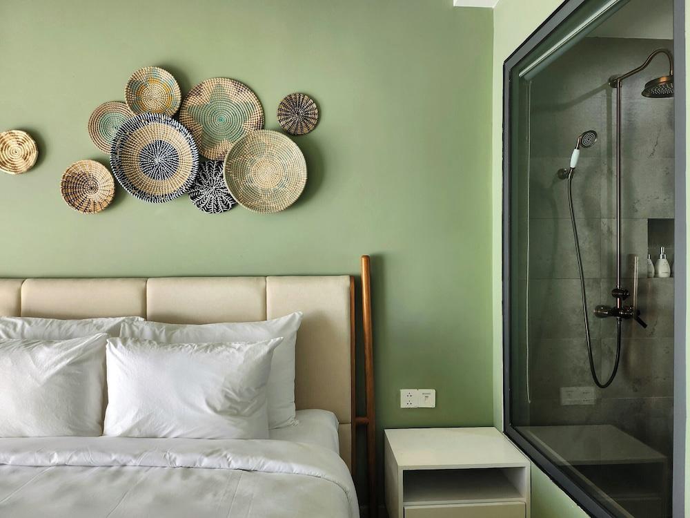 Leaf Beachfront Hotel Da Nang