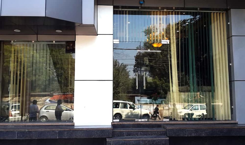 Goroomgo Galaxy Mathura