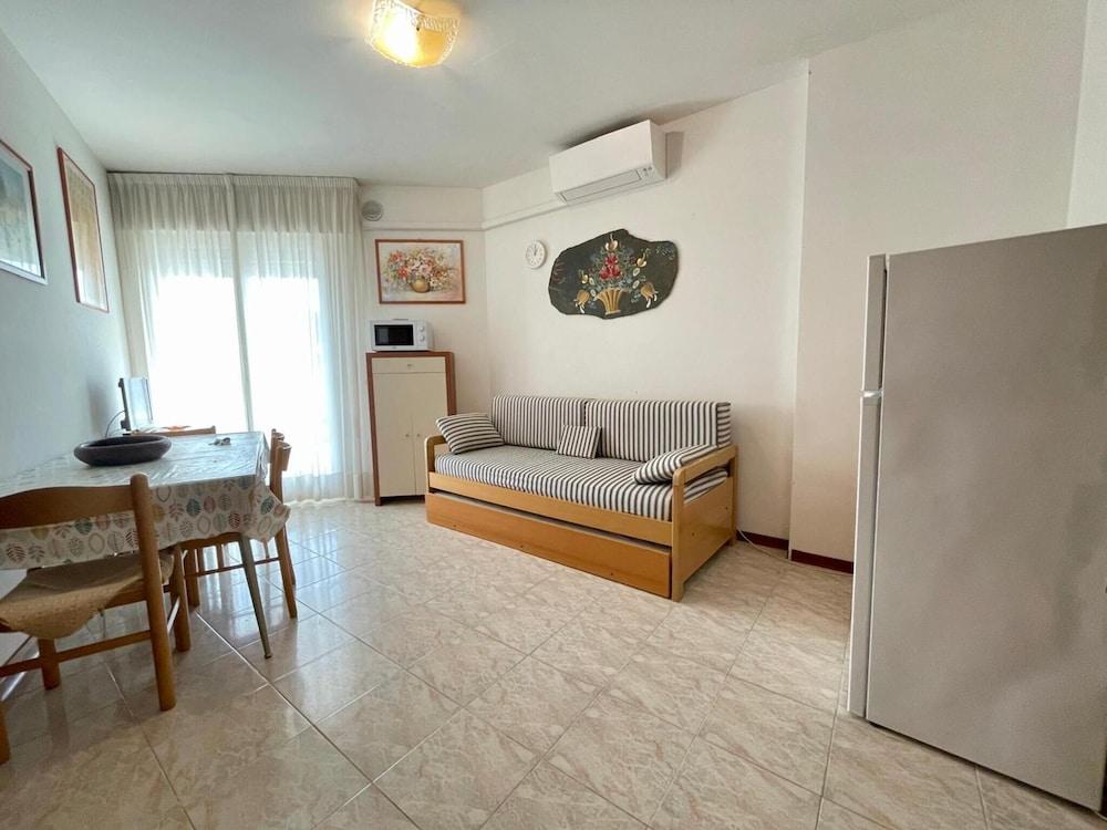 Lovely Flat With sea View