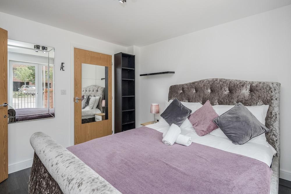 Beautiful 3-bed Apartment in Romford