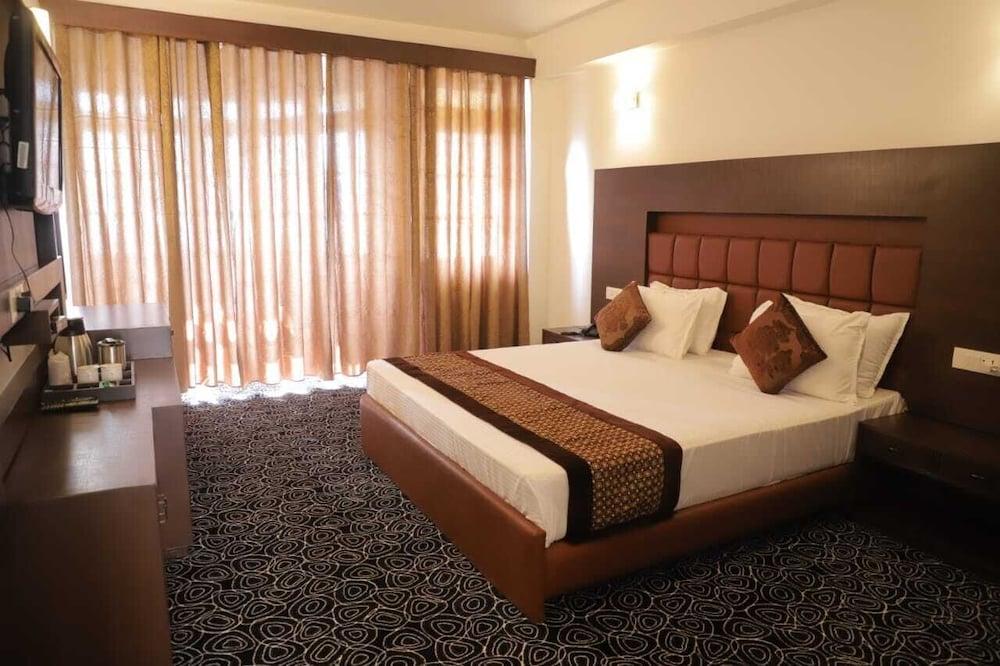 Jewel Himalayan Heights