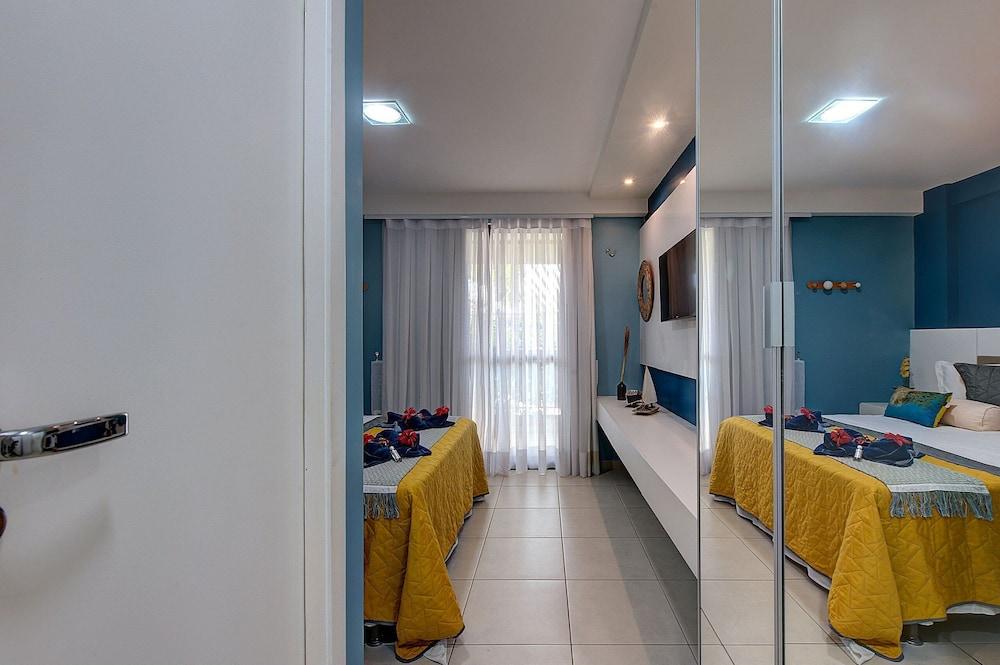 Apart em Porto das Dunas por Carpediem