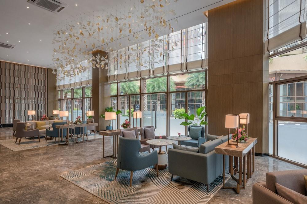 Oakwood Premier Phnom Penh