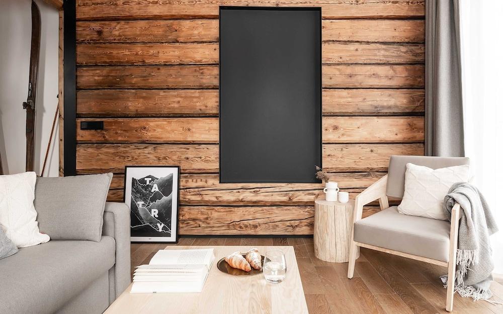 Villa T Apartments & SPA