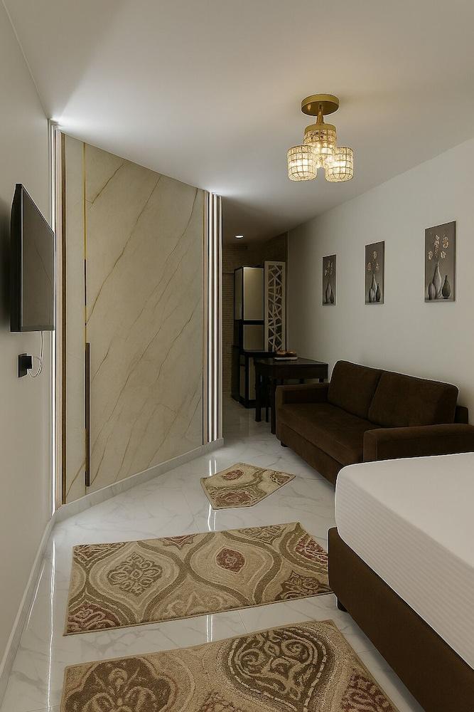 Serene Chalet Retreat in Port Said Governorate