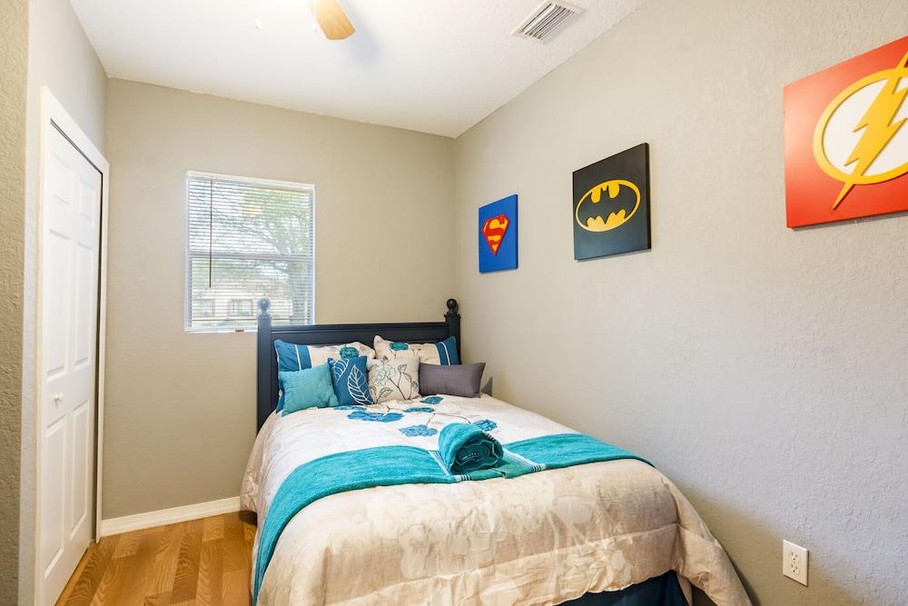 Cute Cozy Bungalow Down Town Jacuzzi