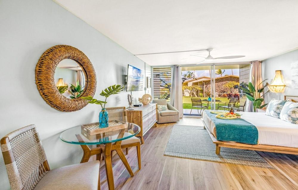 Napili Shores G154 Ocean View Studio Condo by RedAwning