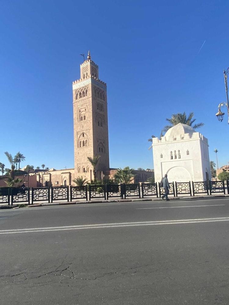 Jamaa Lefna Apartment