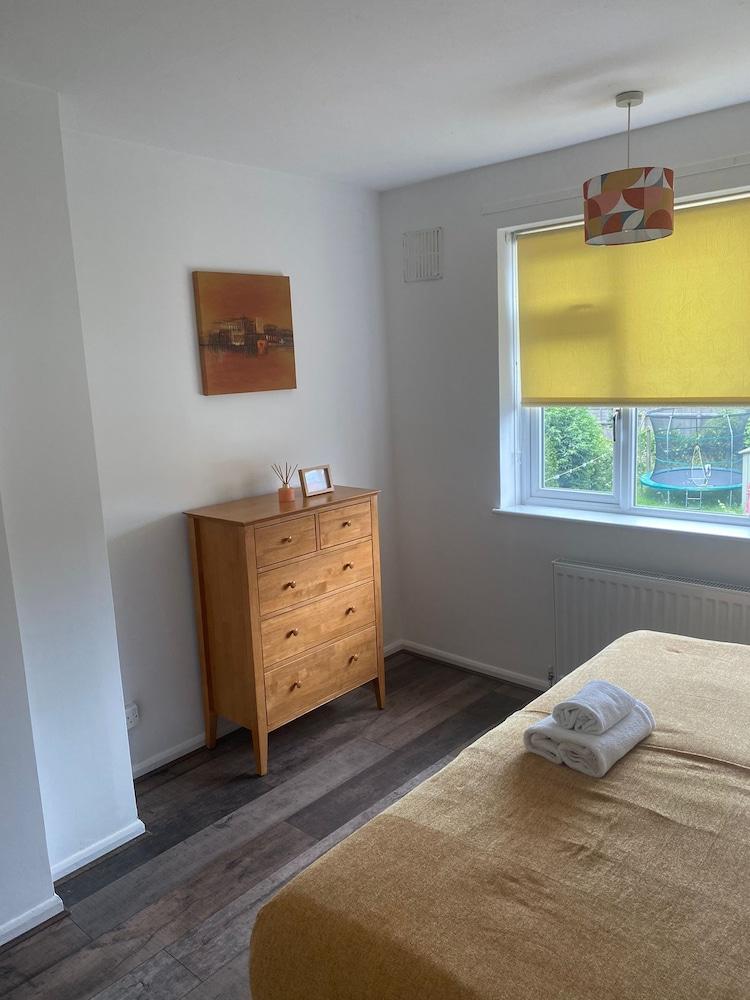 Remarkable 3-bed House in Ipswich