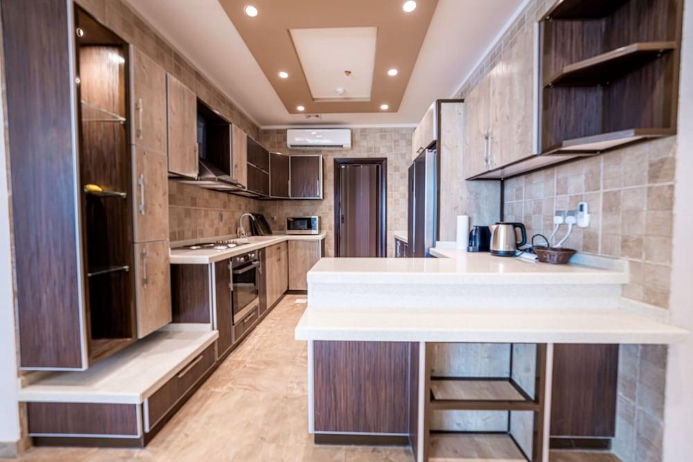 Mabaat - Almasarat Tower Al Shati - 257