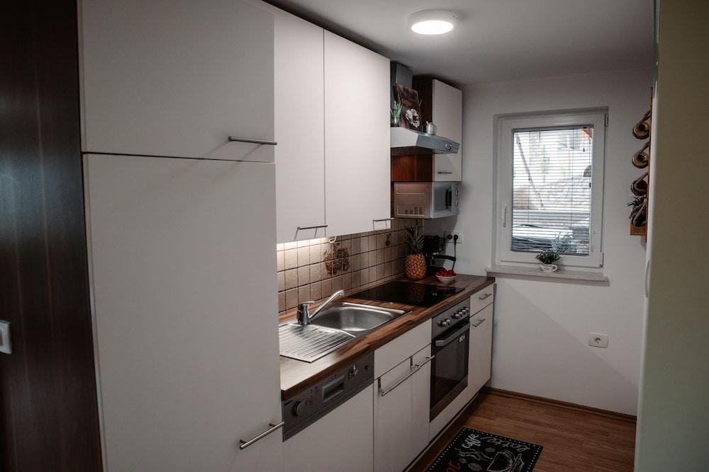 Vineyard cottage Na hribu