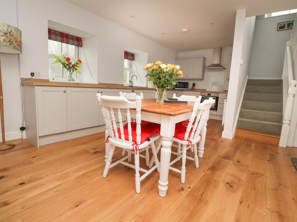 1 Hull House Cottage