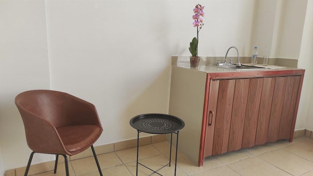 Karao - Guancaste Airport