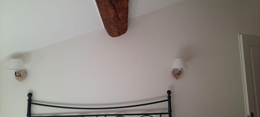 Gîte et Chambres d'hôtes  Le Coq du Nord - Mailhac