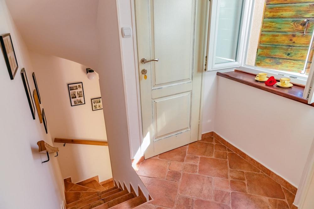 Apartment Bigovo Veljic-jaz