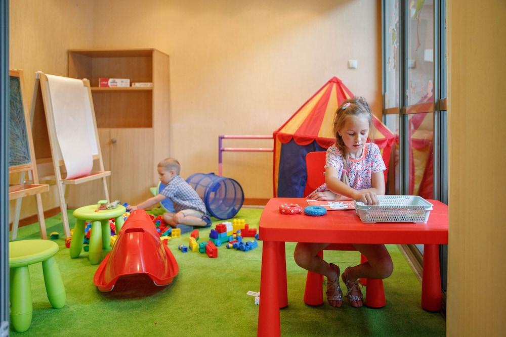 4 Pory Roku Resort Sauna & Spa