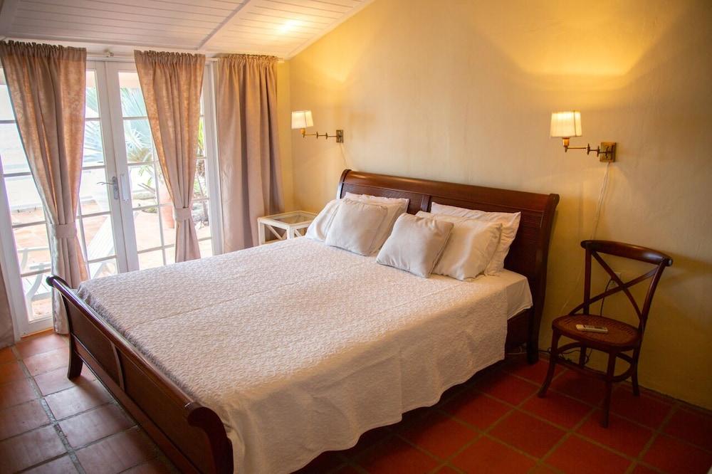 Sun Reef Village on Sea