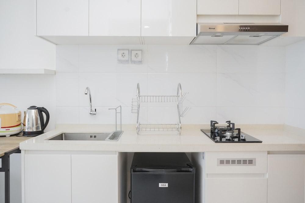 Comfrot 2Br At Sky House Bsd Apartment