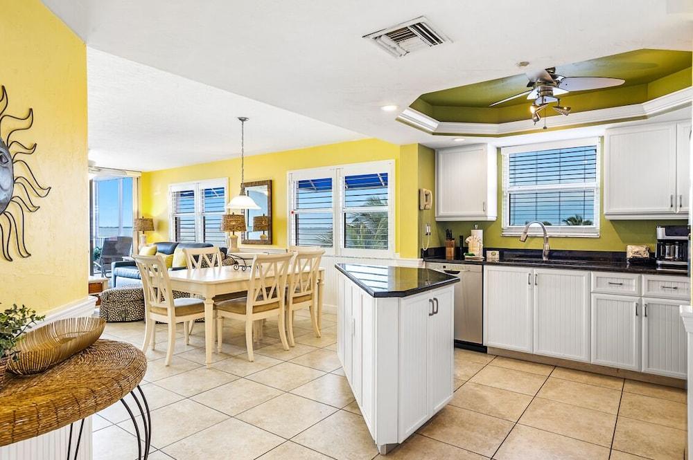 Estero Island Beach Villas 306