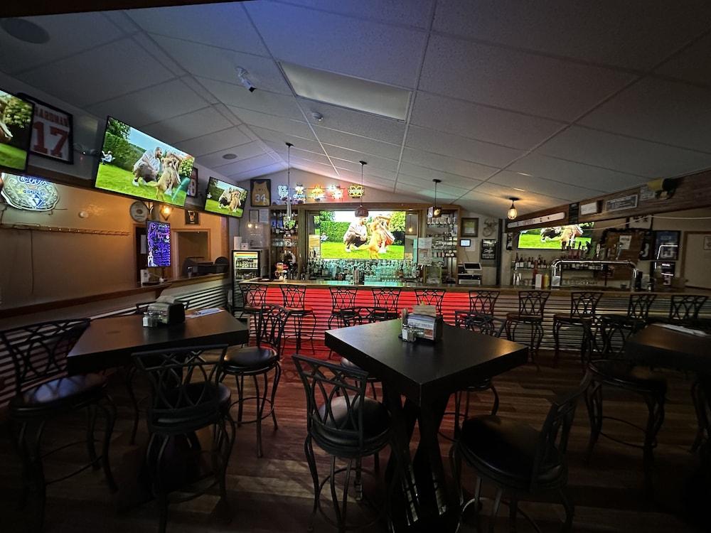 Trophy Lodge Accommodations