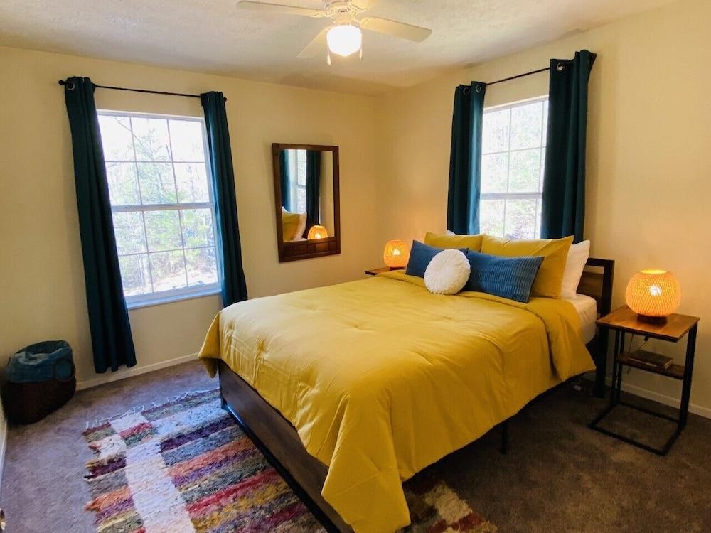 Rustling River Cabin