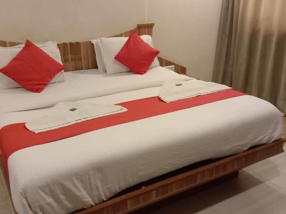 Hotel Praveen International