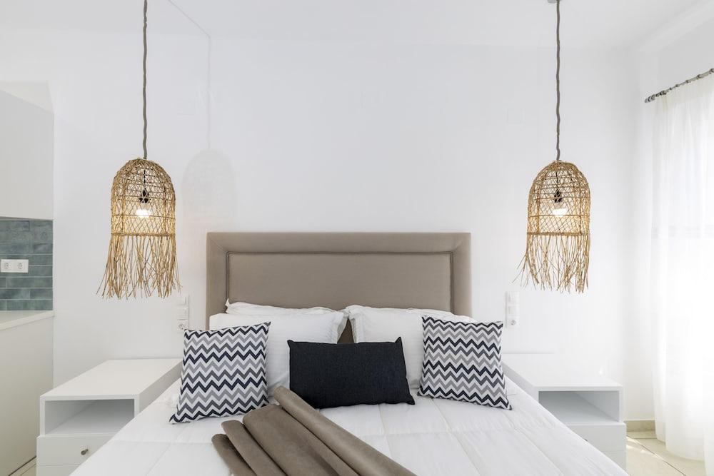 Eutuxia Rooms & Studios