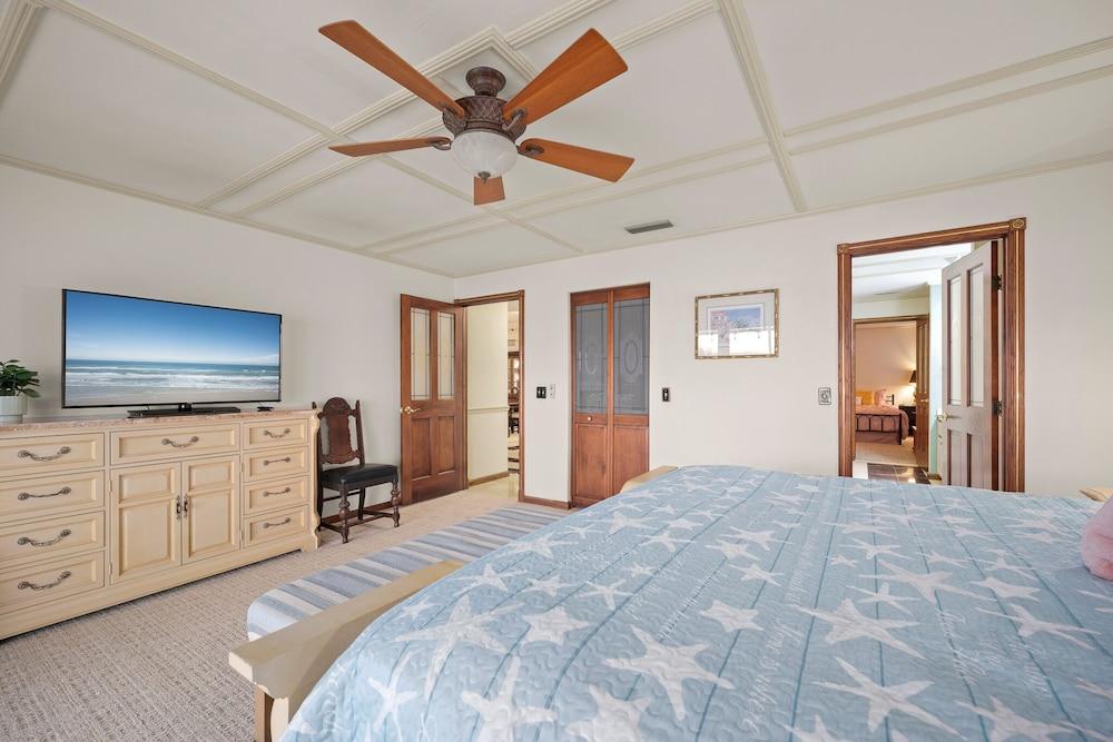 Intercoastal Dreams Penthouse