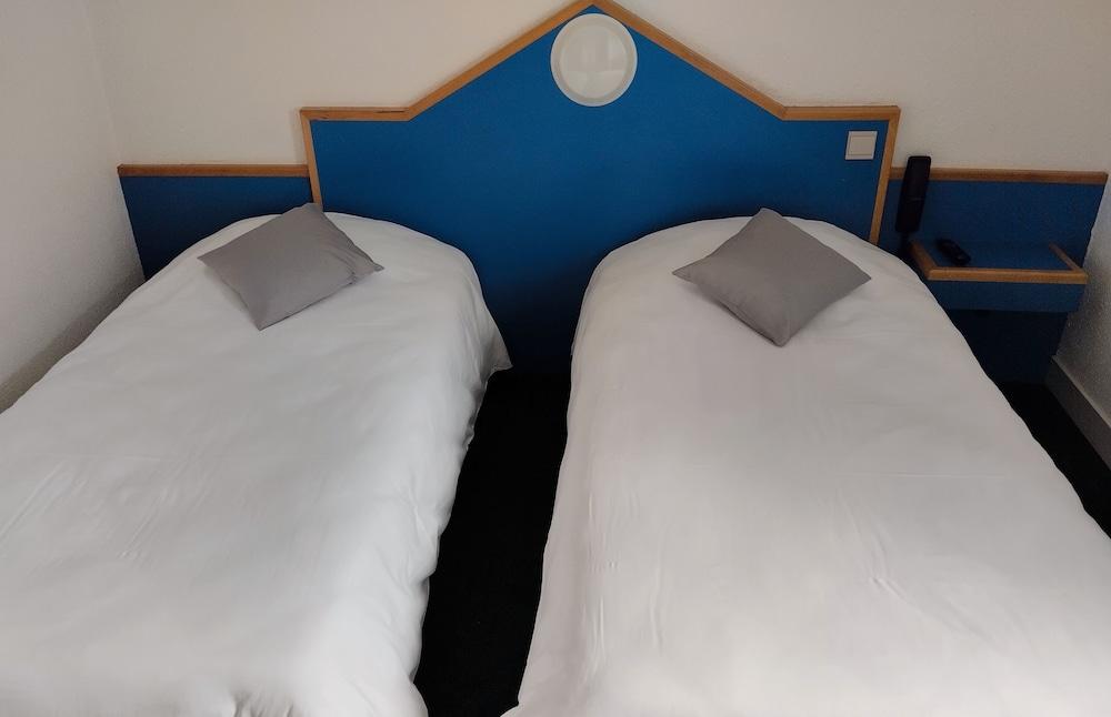 Initial by balladins Sable-sur-Sarthe