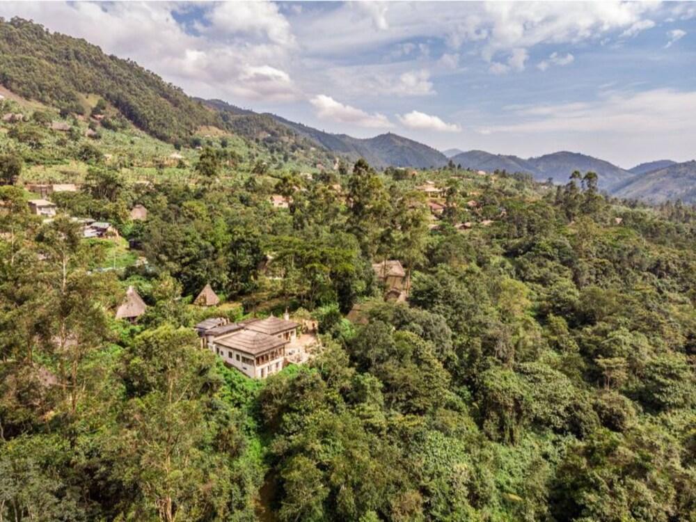 Bwindi Safari Lodge