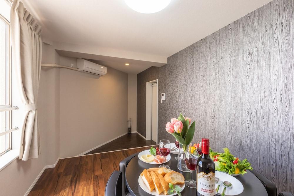 Arita Nipponbashi-nishi