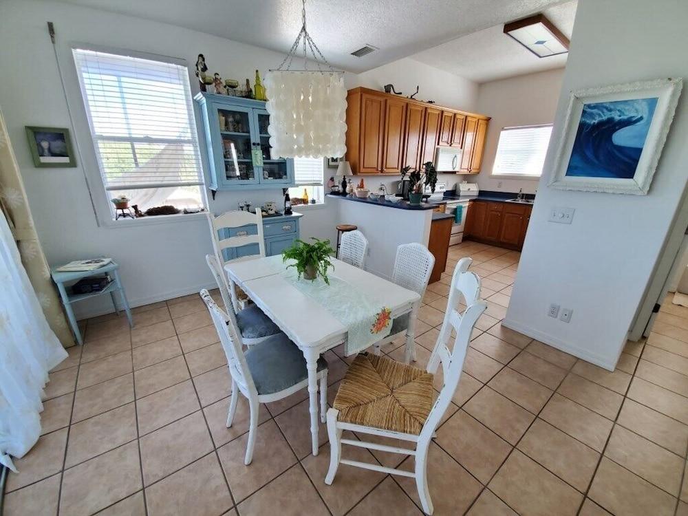 Mermaid House - Upper