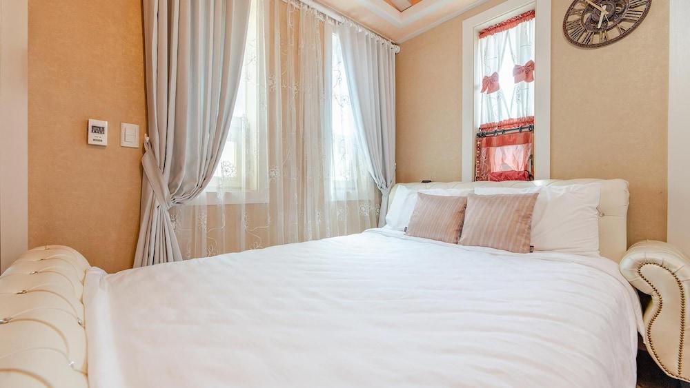 Gapyeong Maplein Pension