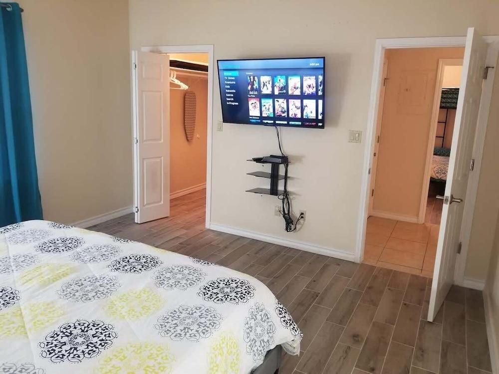 #C Island Morning Sun