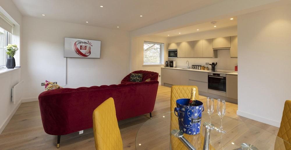 CH Apt 12 2bed in Bath