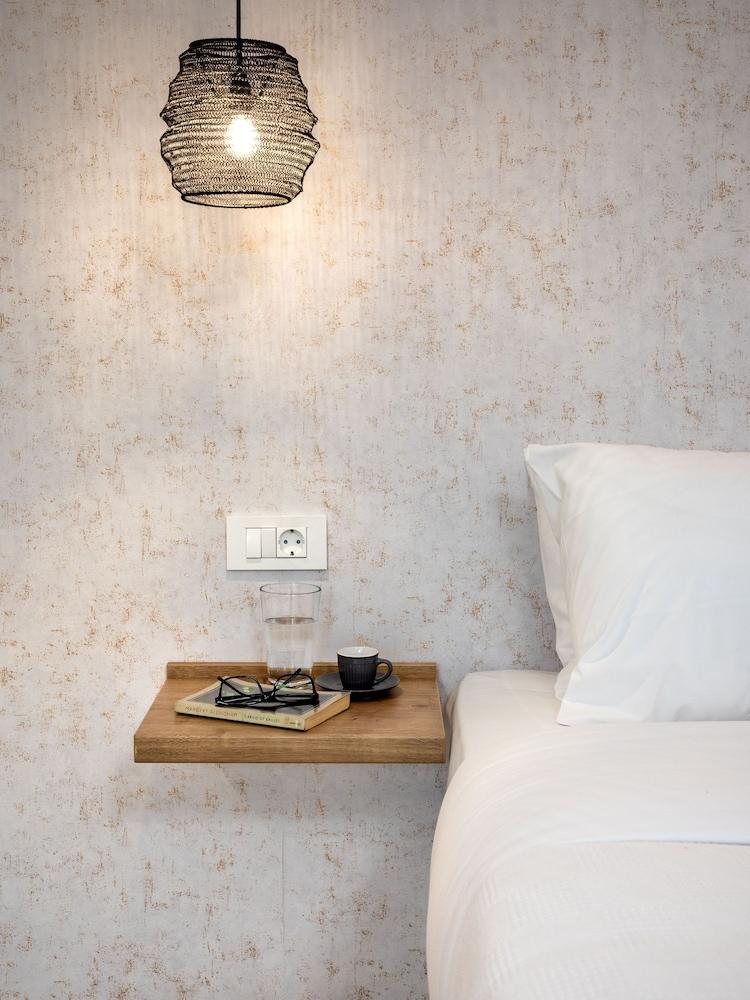 Seaside Nestie by BluPine