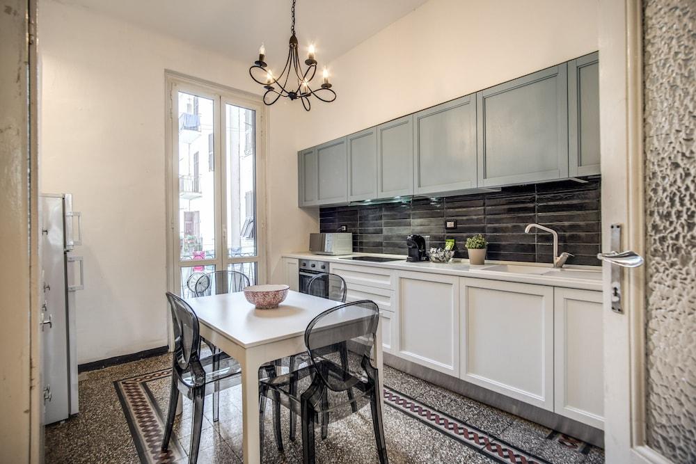 AwesHome Cinque Terre Liberty Dream