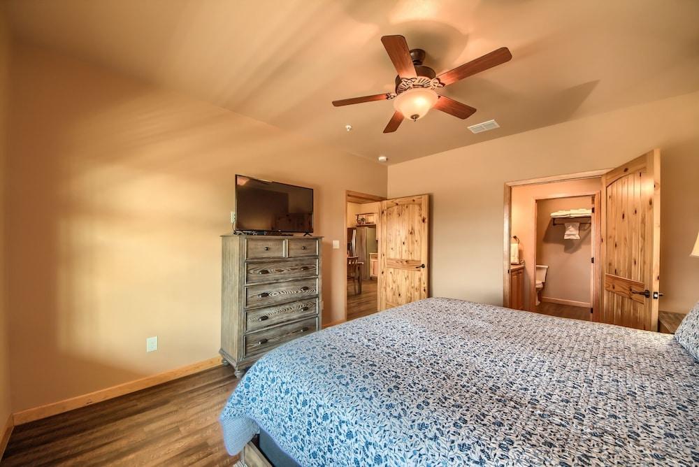 Old Mills Resort OM A13 3 Bedroom Condo by RedAwning