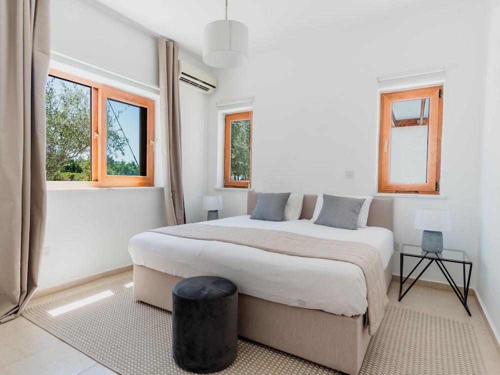 Sanders White Mountains - Perfect villa With Pool