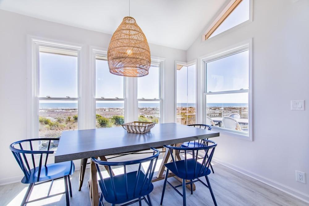 142 Capt John Fripp Villa