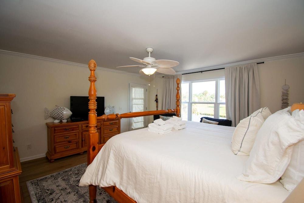 326 Ocean Point Drive