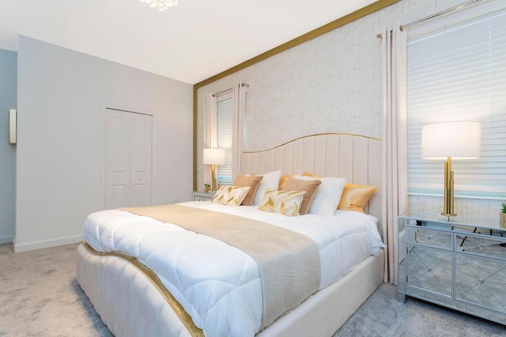 9332 SH - Champions Gate Unique Luxury 8BR