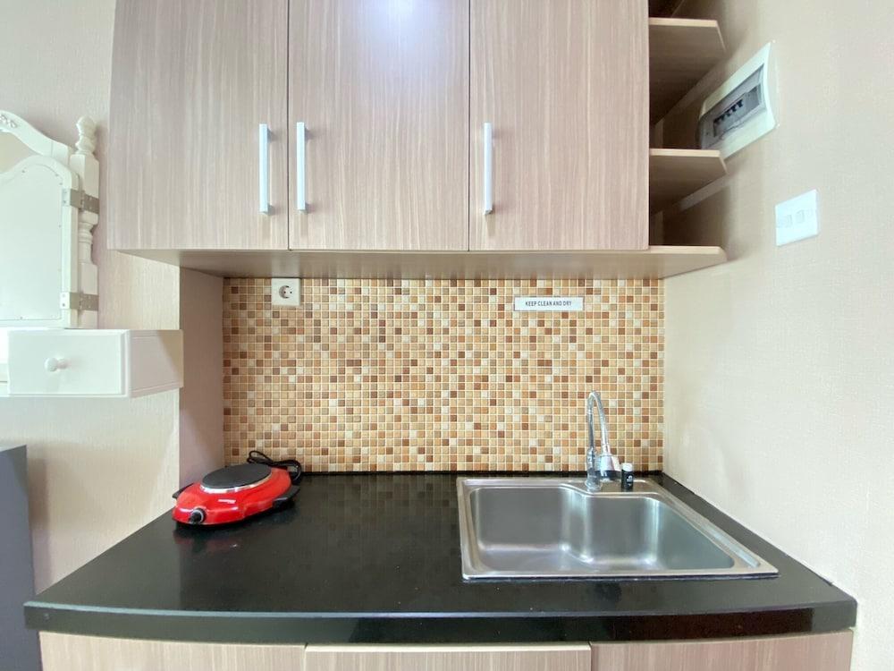 Bohemian Studio Room Taman Melati Jatinangor Apartment