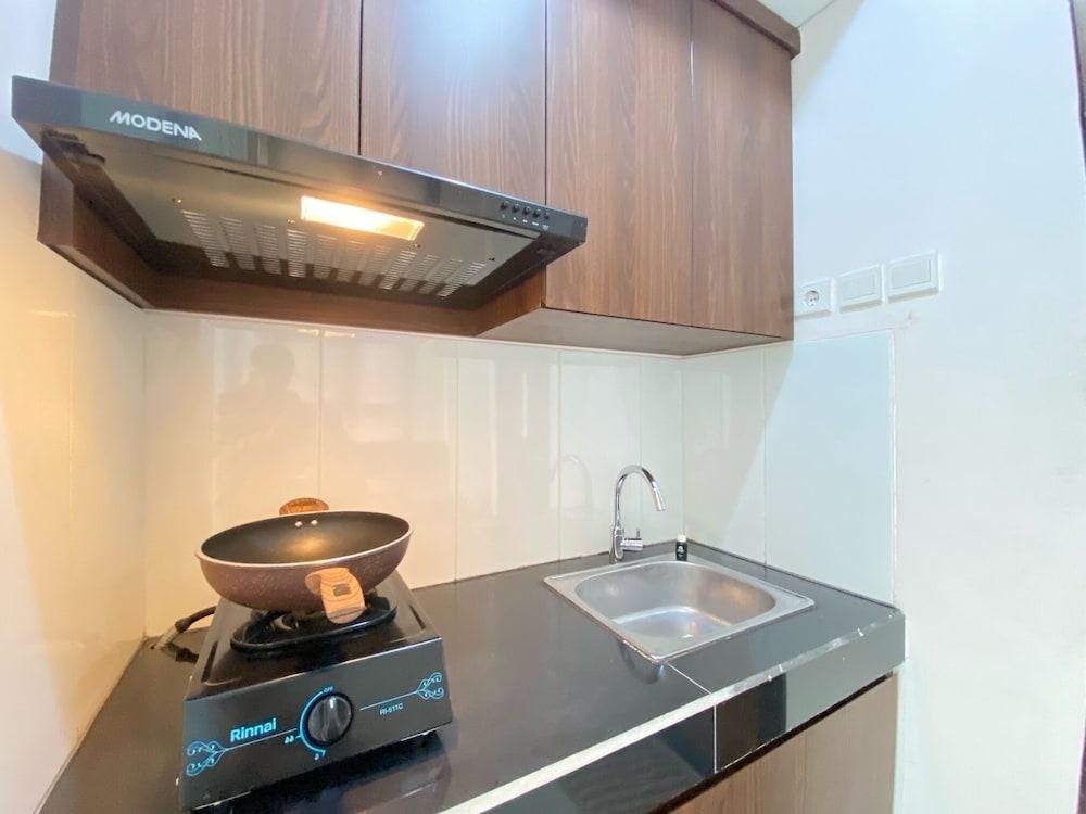 Classic Luxurious 1Br Apartment At Gateway Pasteur Bandung