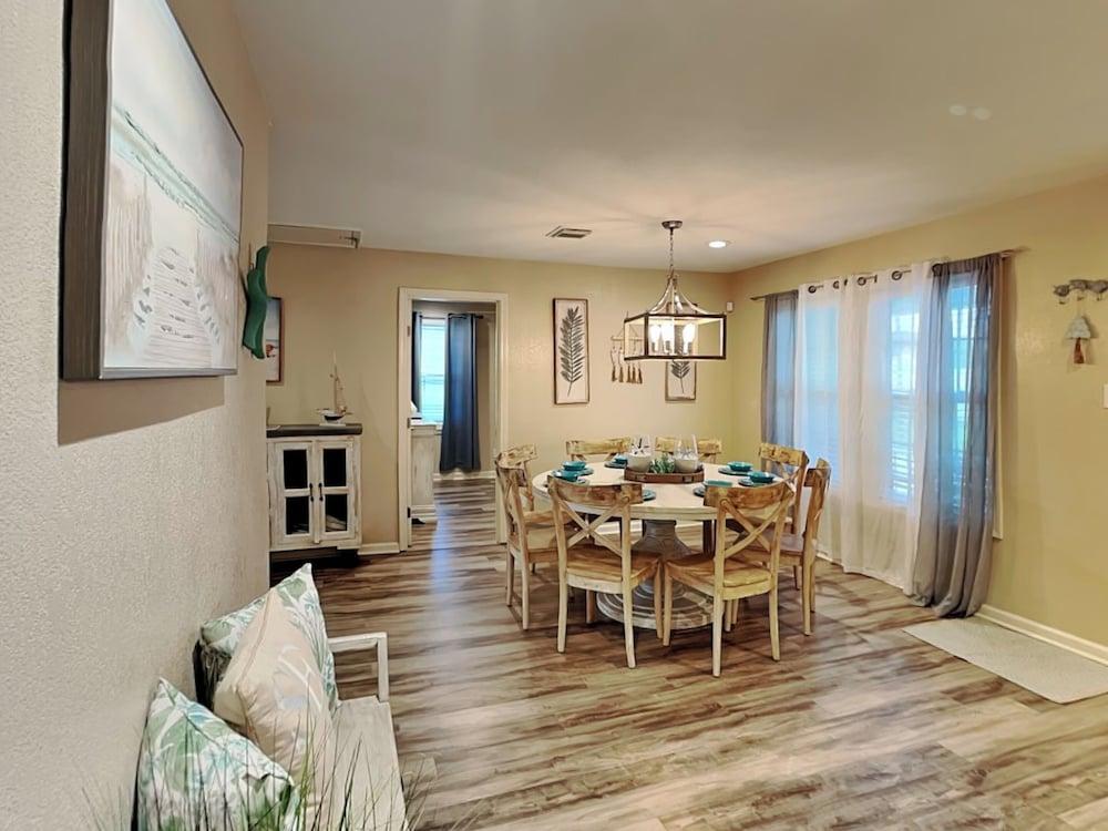 Always 5 O'clock by Ryson Vacation Rentals